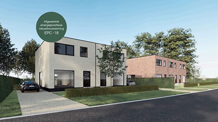 Maison 4 pièces à vendre à Biebuyckstraat, Deinze