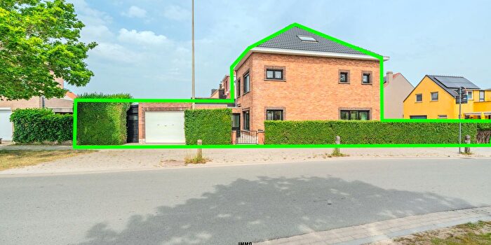 Maison 4 pièces à vendre - Heidebloemstraat, Stene