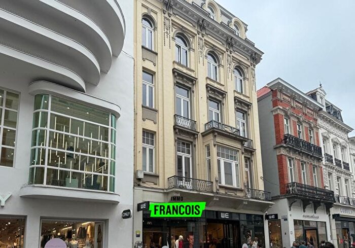 Appartement 6 pièces à louer à Veldstraat, Gent
