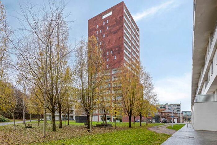 Stapelhuisplein, Leuven : Appartement 2 pièces à louer