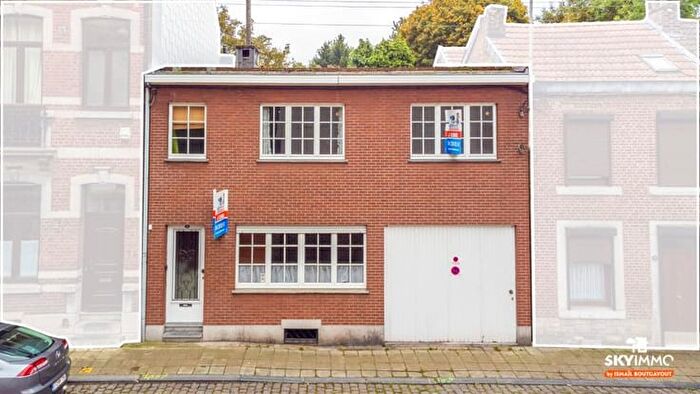 Maison 4 pièces à vendre à Rue Derrière le Château, Liège