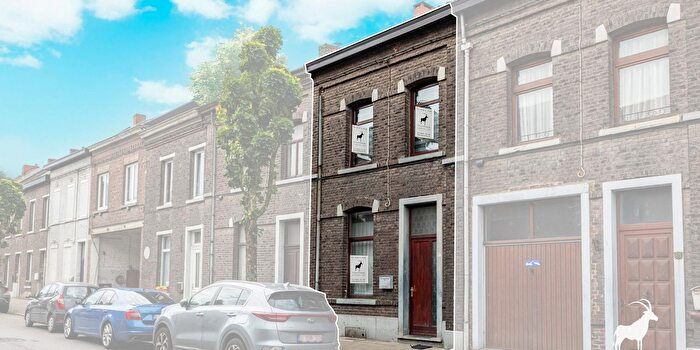 La Louvière, Henegouwen - Maison 3 pièces à vendre