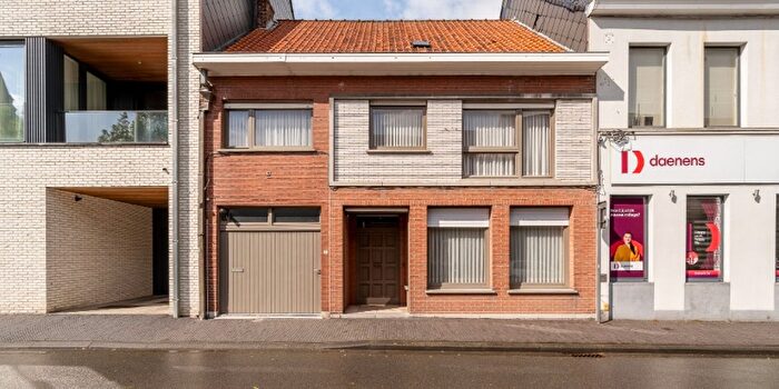 Maison 4 pièces à Oostrozebekestraat, Ingelmunster, à vendre
