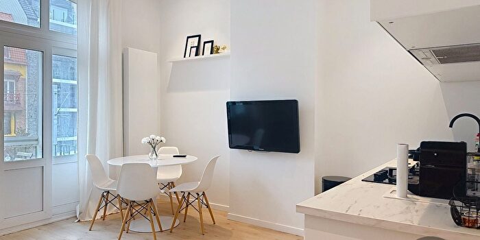 Appartement 2 pièces à Jules De Troozlaan, Blankenberge, à louer