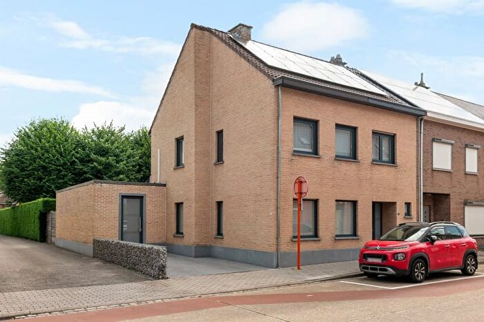 Borgersteinlei, SINTKATELIJNEWAVER : Maison 3 pièces à vendre
