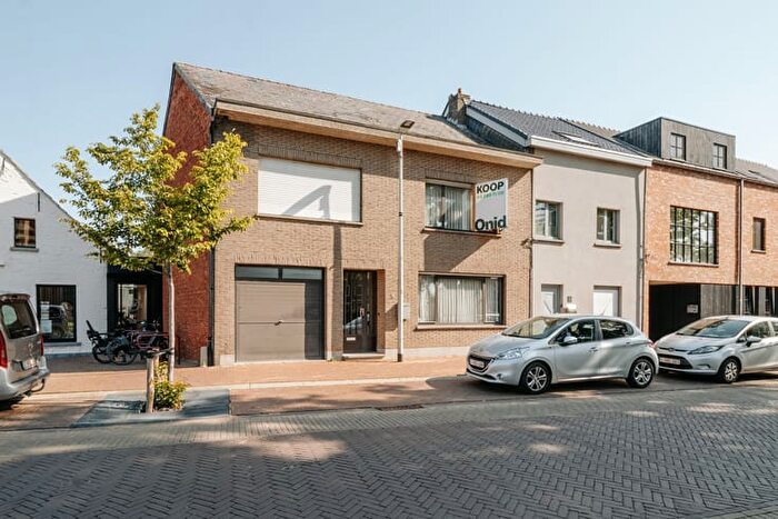 Dorpsplaats, Vremde - Maison 4 pièces à vendre
