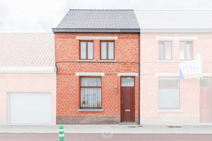 Maison 12 pièces à Eigenlostraat, SintNiklaas, à vendre