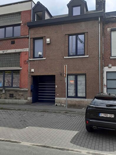 Maison 4 pièces à Rue Du ValBenoît, Liège, à vendre