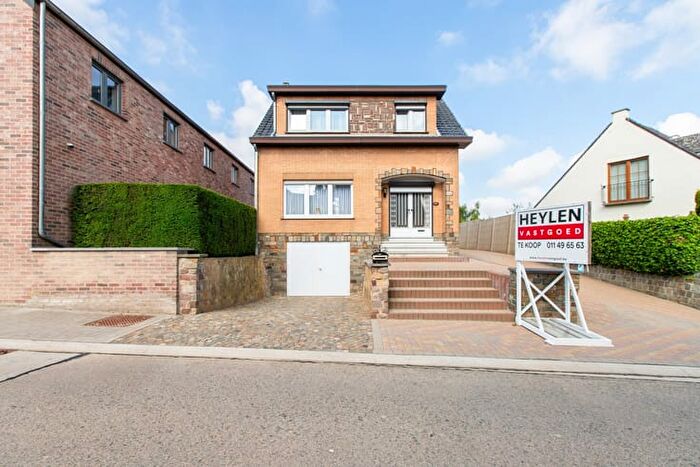 Bloemenstraat A, Jeuk : Maison 3 pièces à vendre