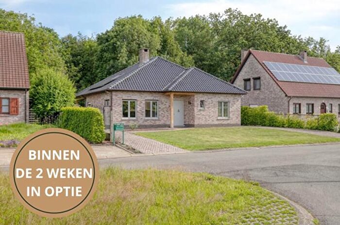 Maison 3 pièces à vendre à Putrand, Bouwel