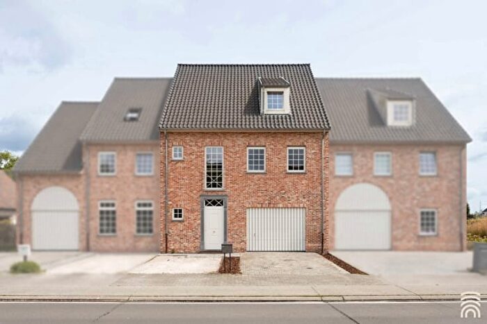 Maison 4 pièces à Meirhoekstraat A, Laarne, à louer