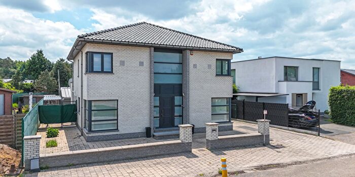 Maison 5 pièces à Pater Beckersstraat bus, Heusden, à vendre