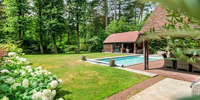Maison 5 pièces à vendre à Vogelkerslaan, Kapellen