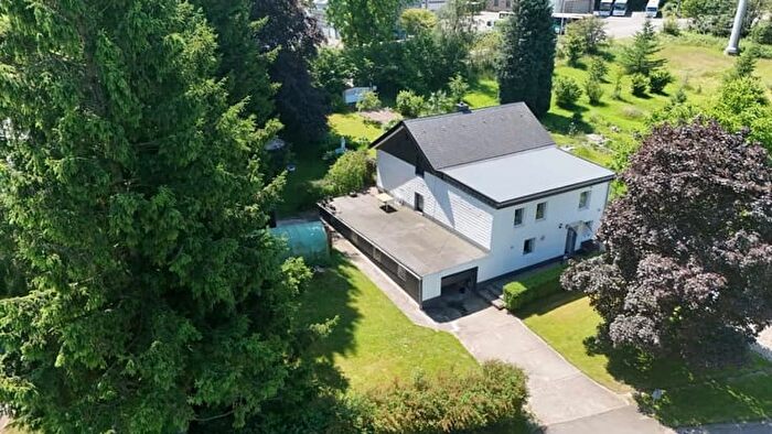 Maison 4 pièces à vendre à RUE DE HOTTLEUX, Waimes
