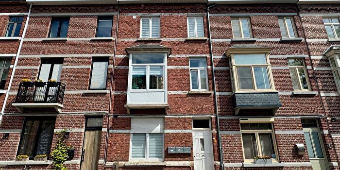 Koningin Astridstraat, SintTruiden : Appartement 3 pièces à vendre