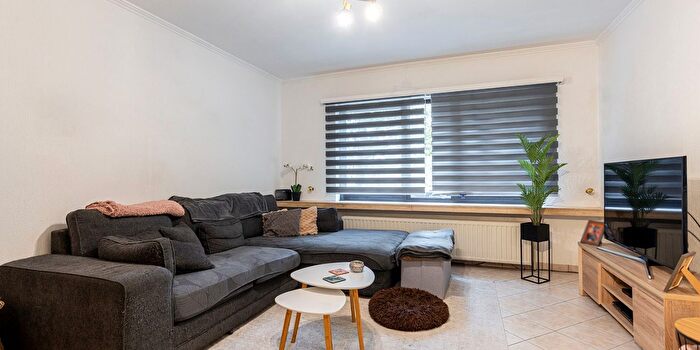 Appartement 2 pièces à De Aard, Brasschaat, à vendre
