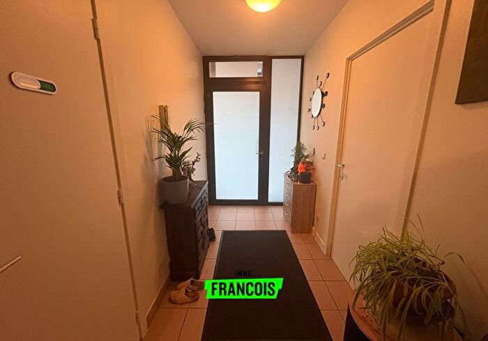 Dorpsstraat, Jabbeke : Appartement 3 pièces à louer