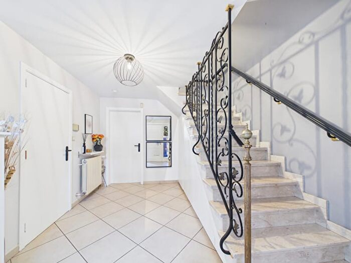 Maison 6 pièces à vendre à Rue de l'Hospice, La Louvière HoudengAimeries