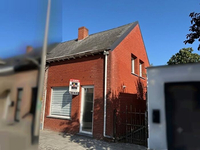 Chaussée de Renaix, Tournai - Maison 1 pièce à vendre
