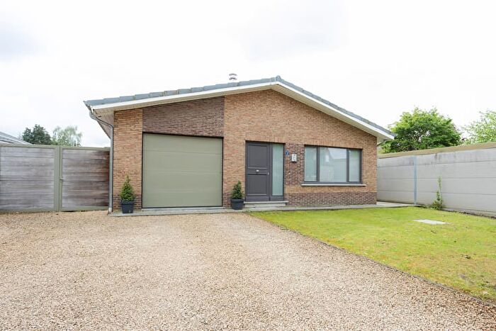Maison 3 pièces à vendre - Vlierbesstraat, Herentals