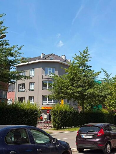 Schaarbeeklei, Vilvoorde : Appartement 2 pièces à louer