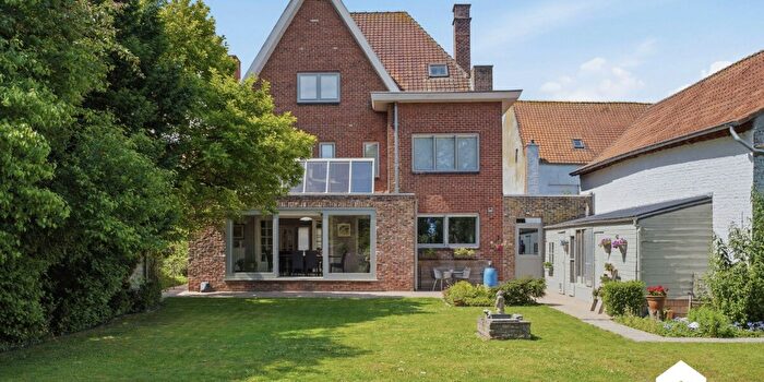 Bergenstraat A, RoesbruggeHaringe : Maison 6 pièces à vendre