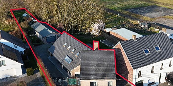 Maison 4 pièces à vendre à Amersveldestraat, Hooglede