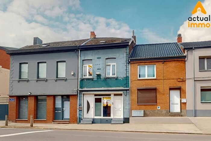 Maison 2 pièces à Rue Emile Vandervelde, Souvret, à vendre
