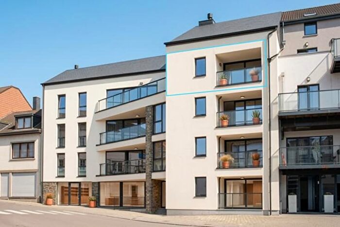 Rue de Schaerbeek, Houffalize : Appartement 1 pièce à louer