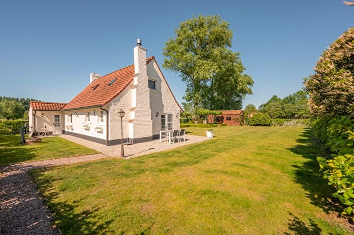 Maison 9 pièces à Damweg, Damme, à vendre