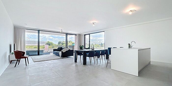 Rodestraat A, Veurne : Appartement 2 pièces à vendre