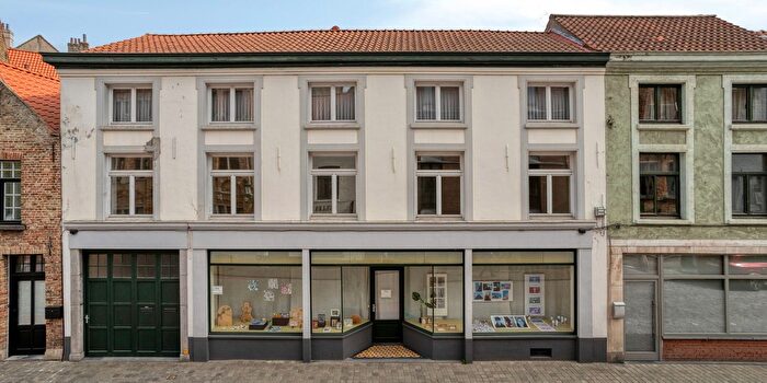 Maison à Ezelstraat, Brugge, à vendre