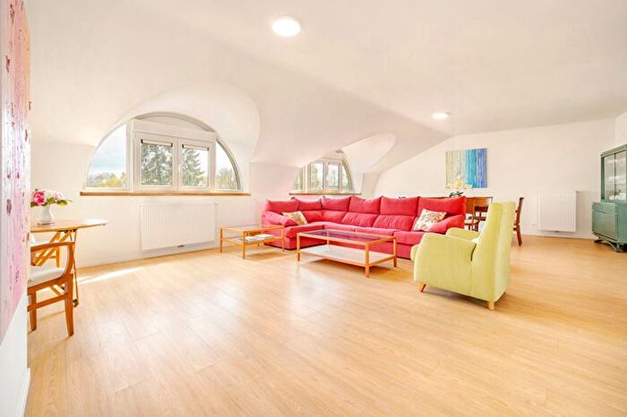 Appartement 4 pièces à vendre à Rue de Romsée, A
