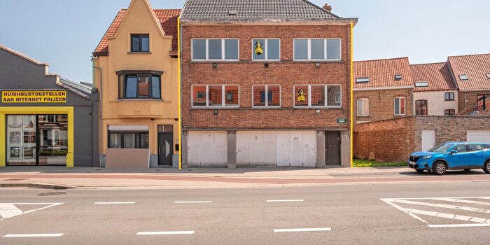 Appartement 4 pièces à Oostendse Steenweg, SintPieters, à vendre