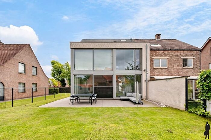 Maison 4 pièces à vendre à Tisseltstraat, KapelleopdenBos