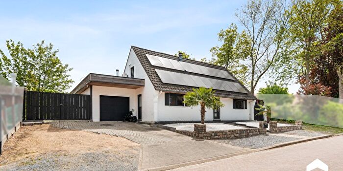 Aststraat, Bost - Maison 3 pièces à vendre