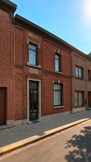 Rue Henri Aubry, La Louvière - Maison 3 pièces à vendre
