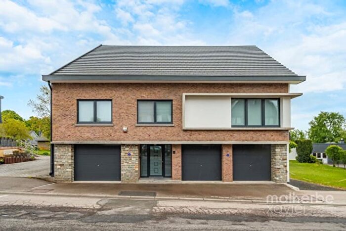 Maison 16 pièces à Trierer Straße, Elsenborn, à vendre