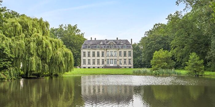 Maison 11 pièces à Boezinge, WestVlaanderen, à vendre