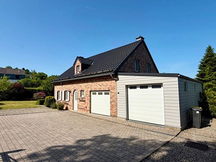 Maison 14 pièces à vendre à Nivezé Bas, Jalhay