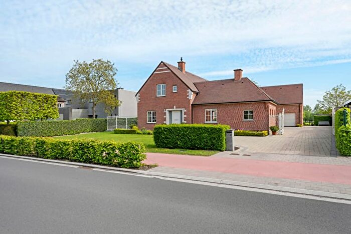 Maison 4 pièces à vendre à Zwaanaardestraat, SintNiklaas