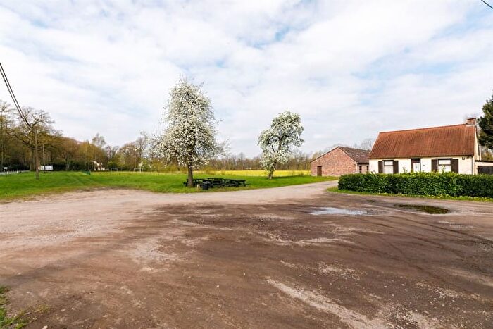 Maison 3 pièces à Kasteelstraat, MOL, à vendre