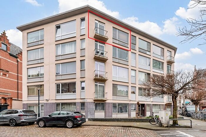 Appartement 7 pièces à vendre à Velodroomstraat, Berchem