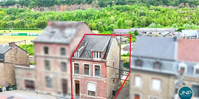 Maison 4 pièces à vendre à Rue dEsneux, Poulseur