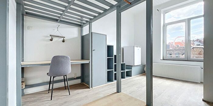 Appartement 1 pièce à louer - Rue du Laveu, Liège