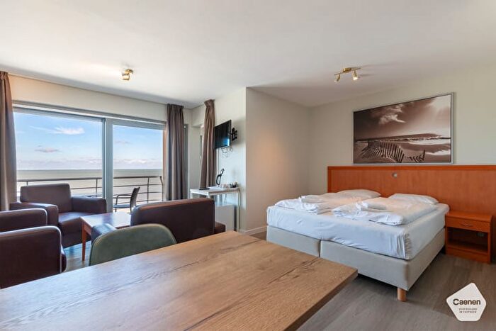 Appartement 5 pièces à Zeedijk, Blankenberge, à vendre