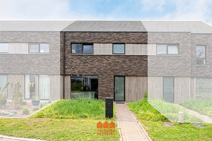 Linnenstraat, Eeklo : Maison 12 pièces à vendre