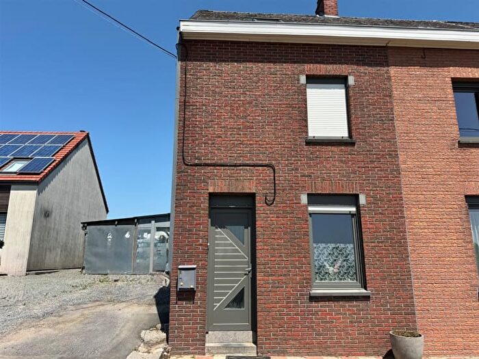 Rigaudrye, Elzele : Maison 2 pièces à vendre