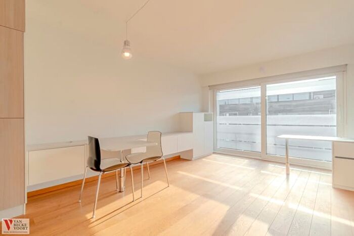 Torhoutsesteenweg, Oostende : Appartement 5 pièces à vendre