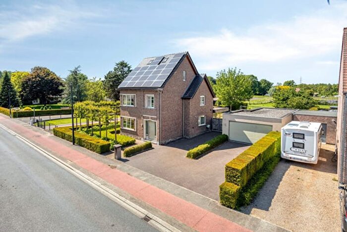 Maison 4 pièces à Kleine Amer, PUURSSINTAMANDS, à vendre